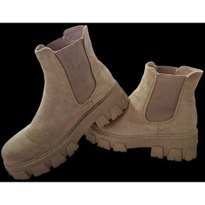 Mata Nude Chunky Pull-On Block Heel Boots (A002)